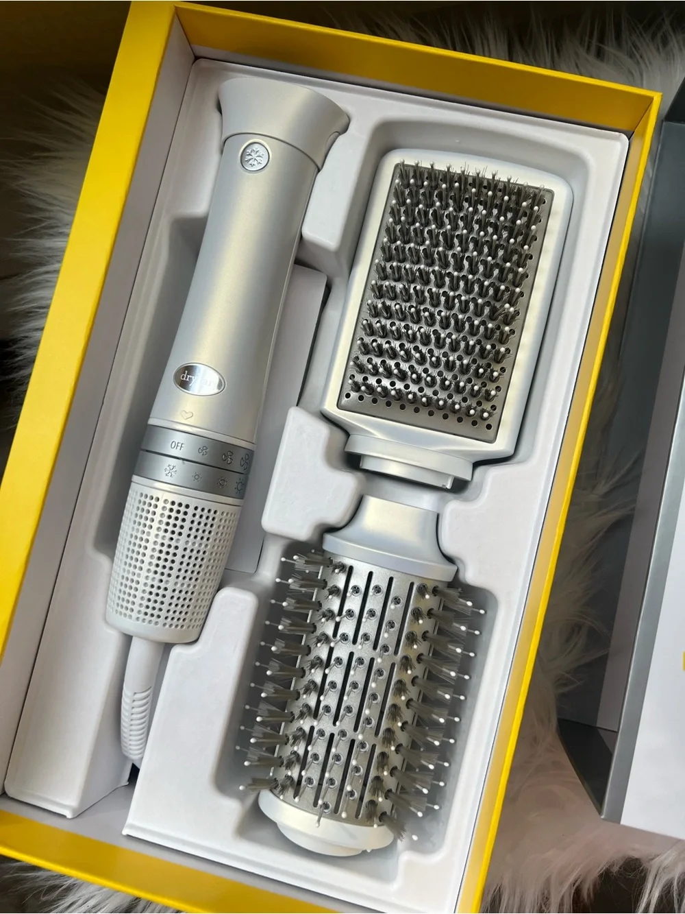 Drybar White 3-in-1 Styling Brush Set
